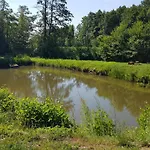 Wypoczynkowy Zacisze W Makosiejach Z Dostepem Do Rzeki, Z Balia I Jacuzzi * Makosieje