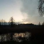 Wypoczynkowy Zacisze W Makosiejach Z Dostepem Do Rzeki, Z Balia I Jacuzzi Makosieje