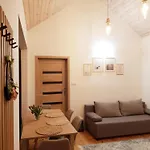 Wypoczynkowy Zacisze W Makosiejach Z Dostepem Do Rzeki, Z Balia I Jacuzzi Makosieje