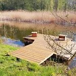 Wypoczynkowy Zacisze W Makosiejach Z Dostepem Do Rzeki, Z Balia I Jacuzzi Feriehus *