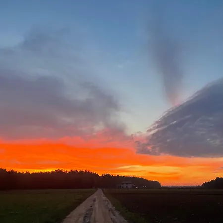 Wypoczynkowy Zacisze W Makosiejach Z Dostepem Do Rzeki, Z Balia I Jacuzzi Makosieje