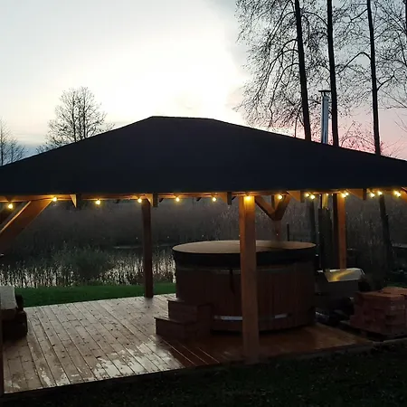 Wypoczynkowy Zacisze W Makosiejach Z Dostepem Do Rzeki, Z Balia I Jacuzzi Semesterbostad Makosieje