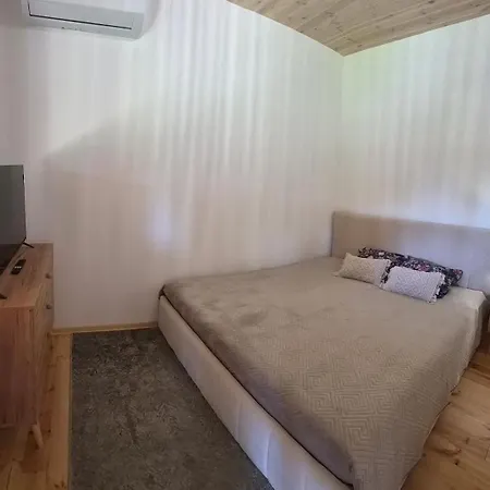Wypoczynkowy Zacisze W Makosiejach Z Dostepem Do Rzeki, Z Balia I Jacuzzi Дом отдыха *