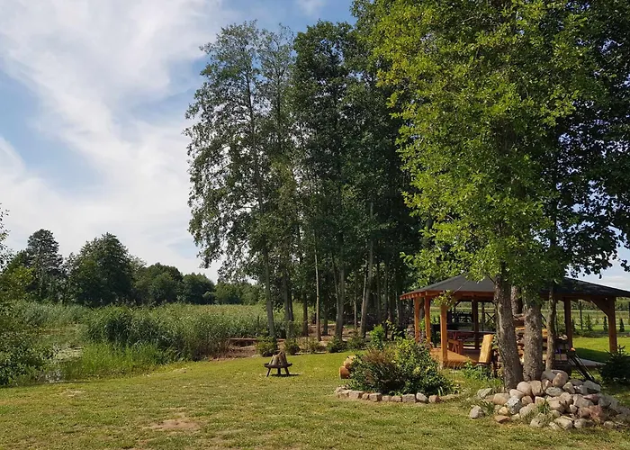 Wypoczynkowy Zacisze W Makosiejach Z Dostepem Do Rzeki, Z Balia I Jacuzzi Vakantiehuis Makosieje