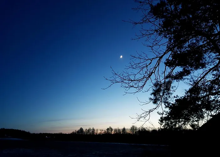 Wypoczynkowy Zacisze W Makosiejach Z Dostepem Do Rzeki, Z Balia I Jacuzzi Vakantiehuis
